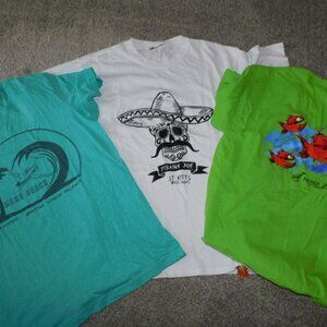 Caribbean t shirt lot - Pirana Joe St Thomas, St Kitts, St Maarten Maho Beach L